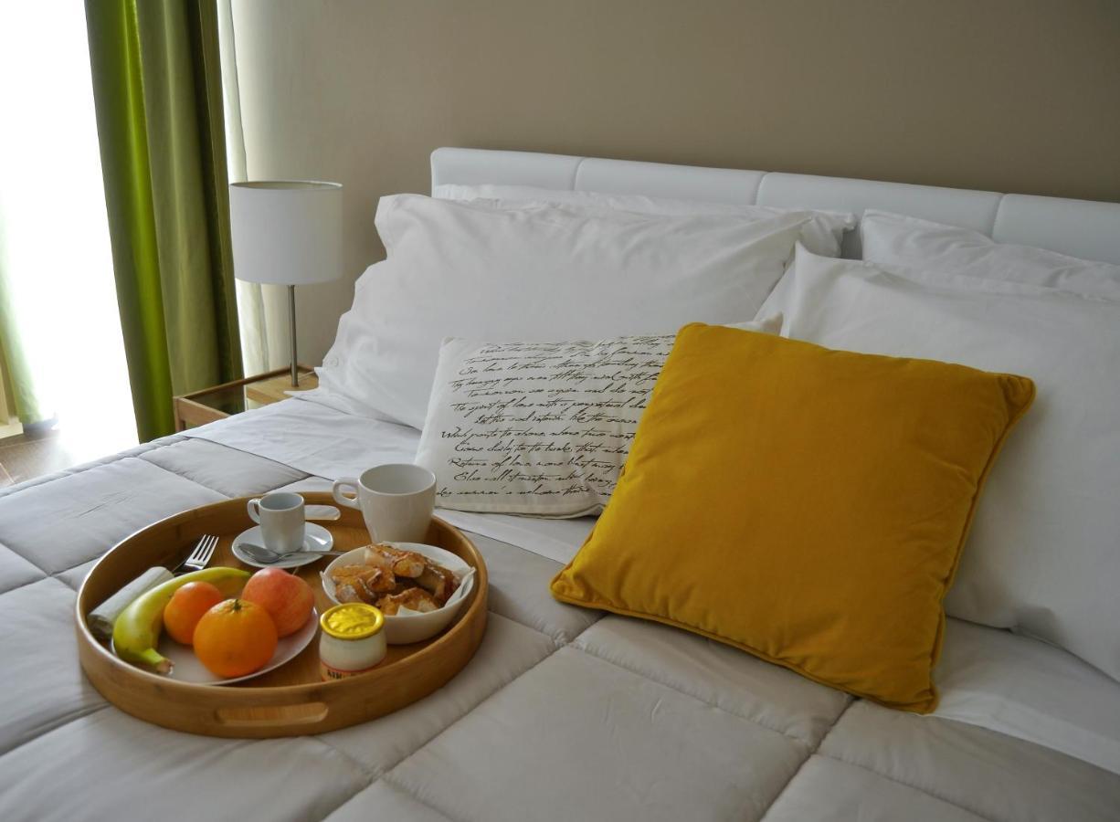 Cento Tari' Guest House Кастільйоне-ді-Сицилія Екстер'єр фото